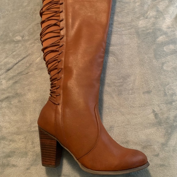 Brand New Torrid Boots - Picture 1 of 4